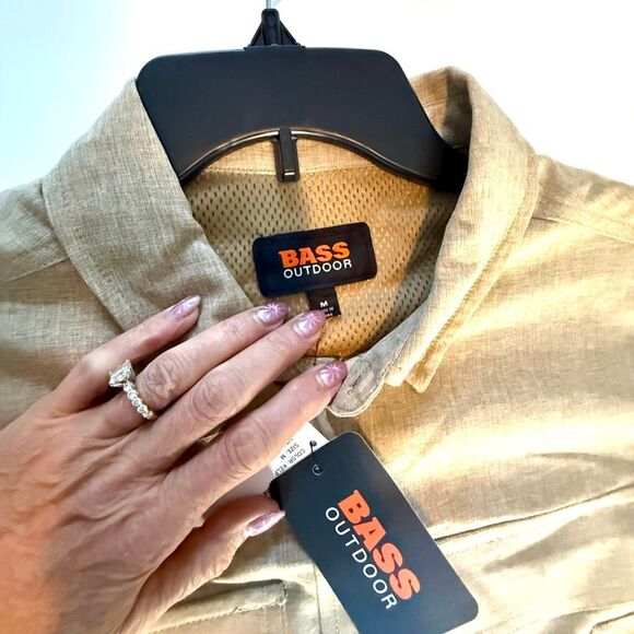 NWT  Bass Outdoor Men's Heathered Flannel Sandy Beige color, Button-Down Shirt. - Picture 9 of 16